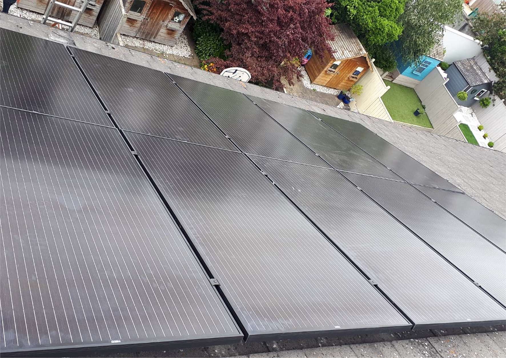 How Solar Panel Water Heaters Can Help Reduce Monthly Energy Prices